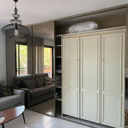 Appartement Superbe Studio Au Calme Avec Piscine